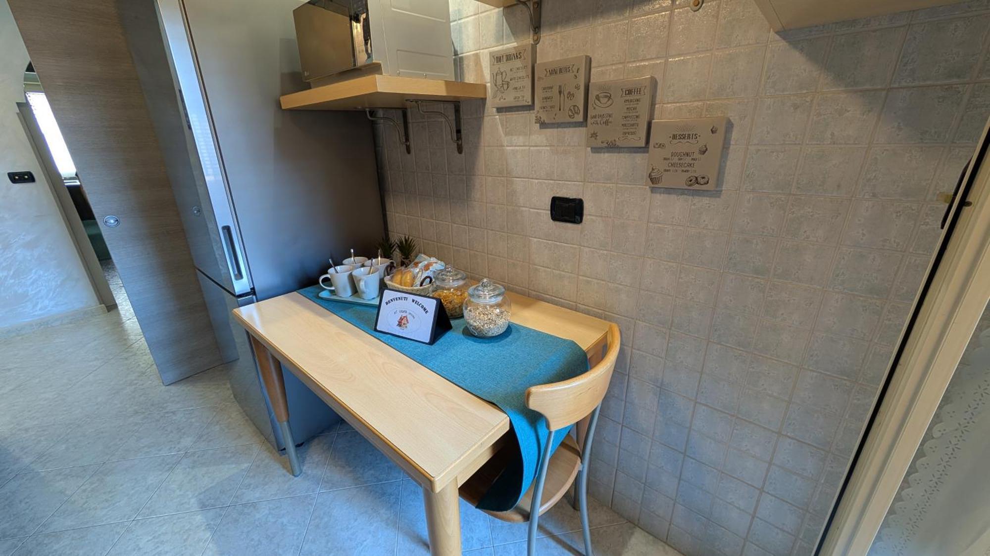 Apartamento At Eria's House - 100 M Metro A Subaugusta Roma